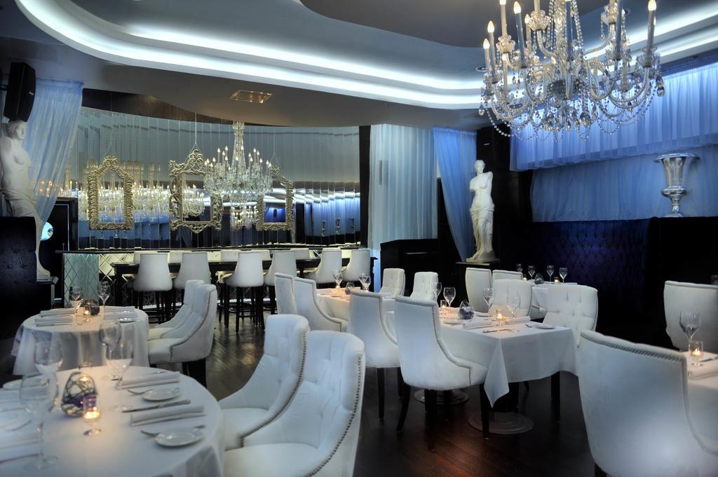 Sun City Hotel - The Gabriel Kahire Dış mekan fotoğraf Restaurant in the hotel